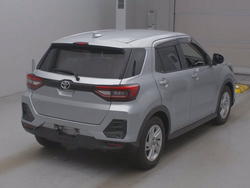 TOYOTA RAIZE