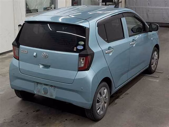 TOYOTA PIXIS EPOCH