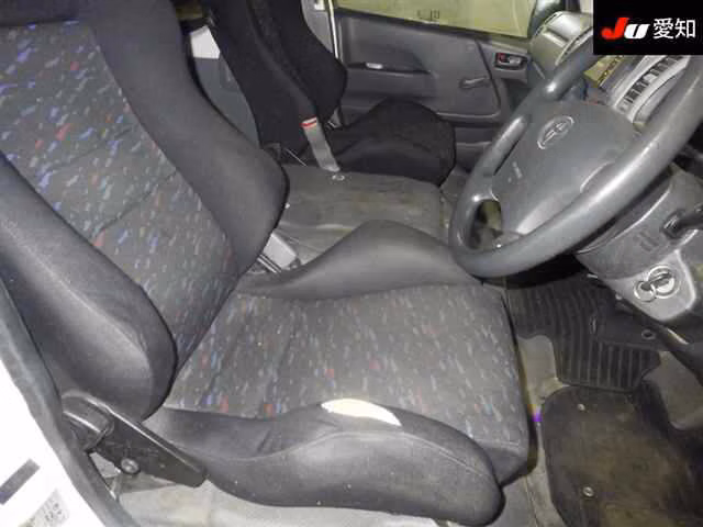 TOYOTA REGIUS ACE