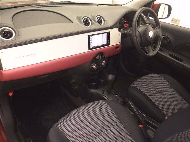 Mitsuoka Viewt