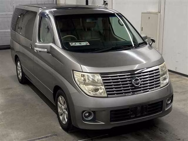 NISSAN ELGRAND