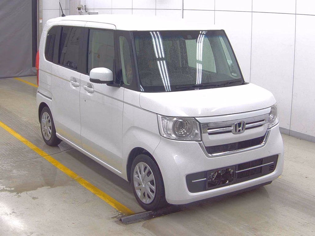 HONDA N-BOX