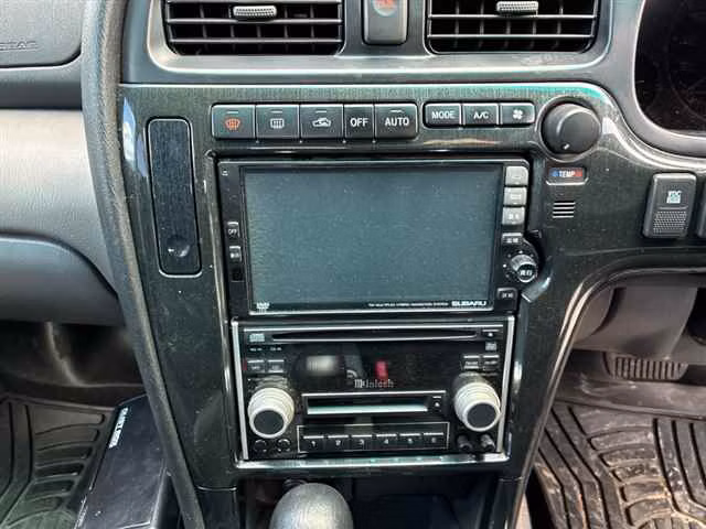 SUBARU LEGACY