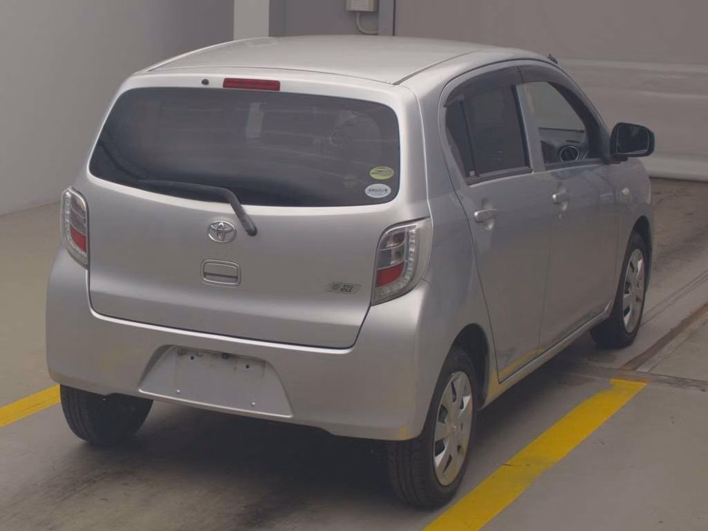 TOYOTA PIXIS EPOCH