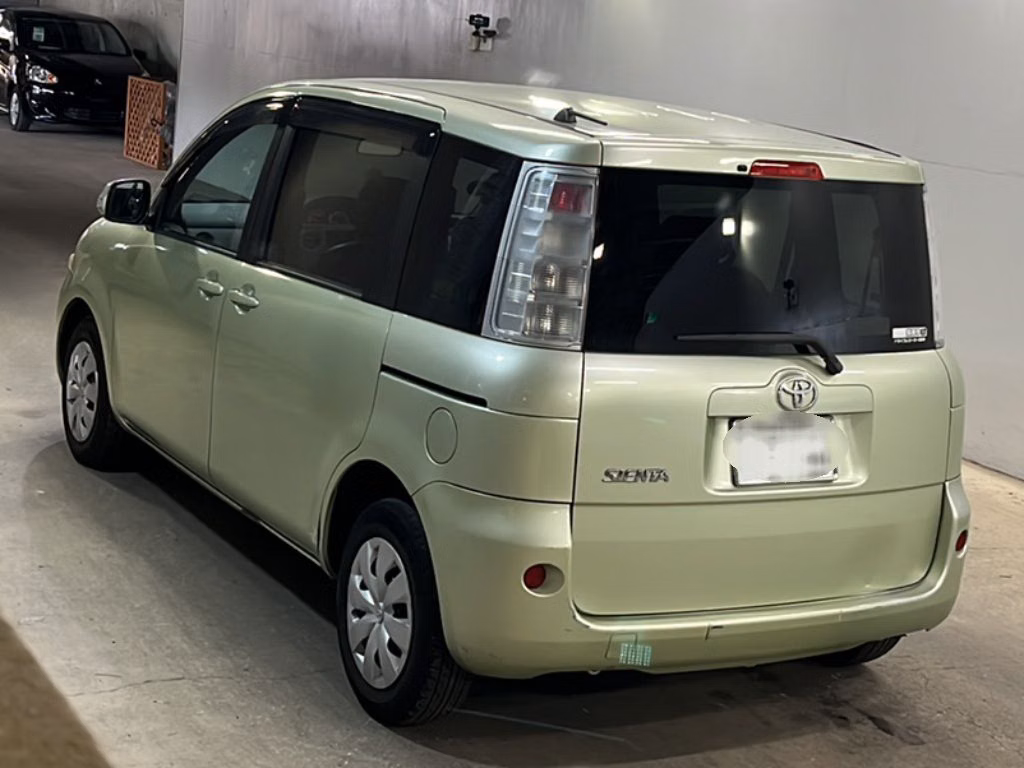 TOYOTA SIENTA