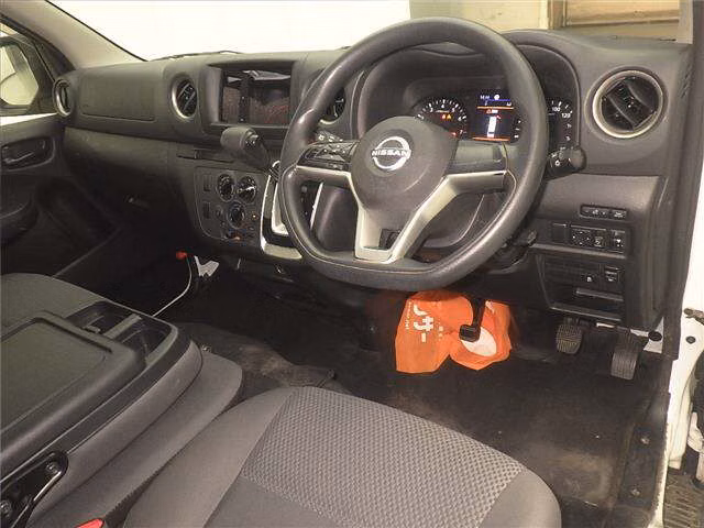 NISSAN CARAVAN