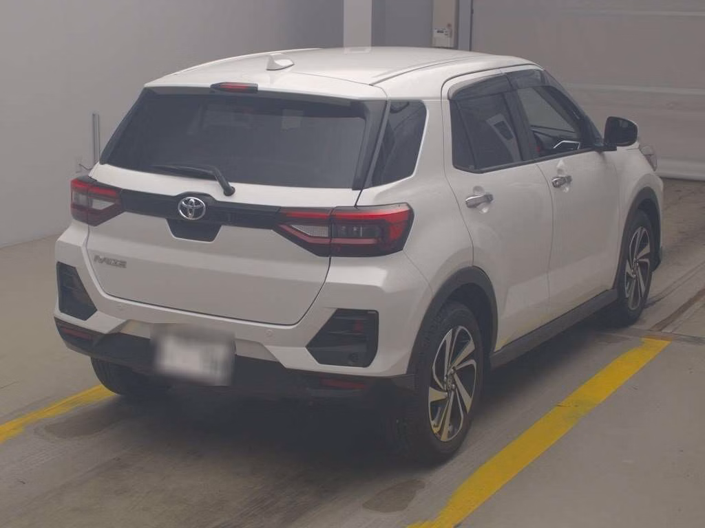 TOYOTA RAIZE
