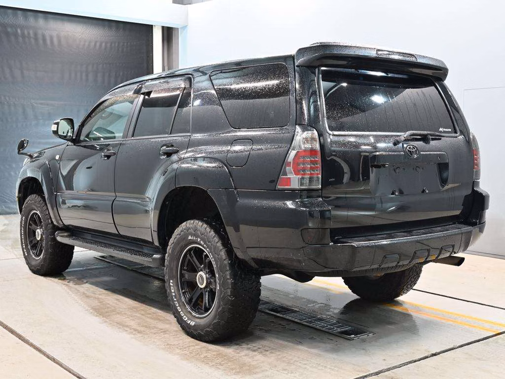 TOYOTA HILUX SURF