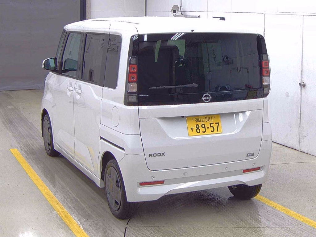 NISSAN ROOX