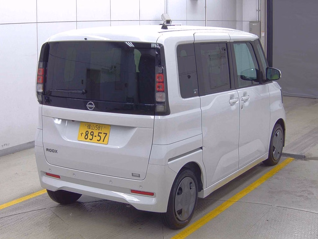 NISSAN ROOX