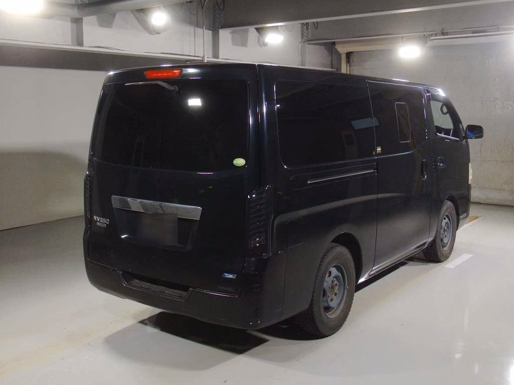 NISSAN NV350 CARAVAN