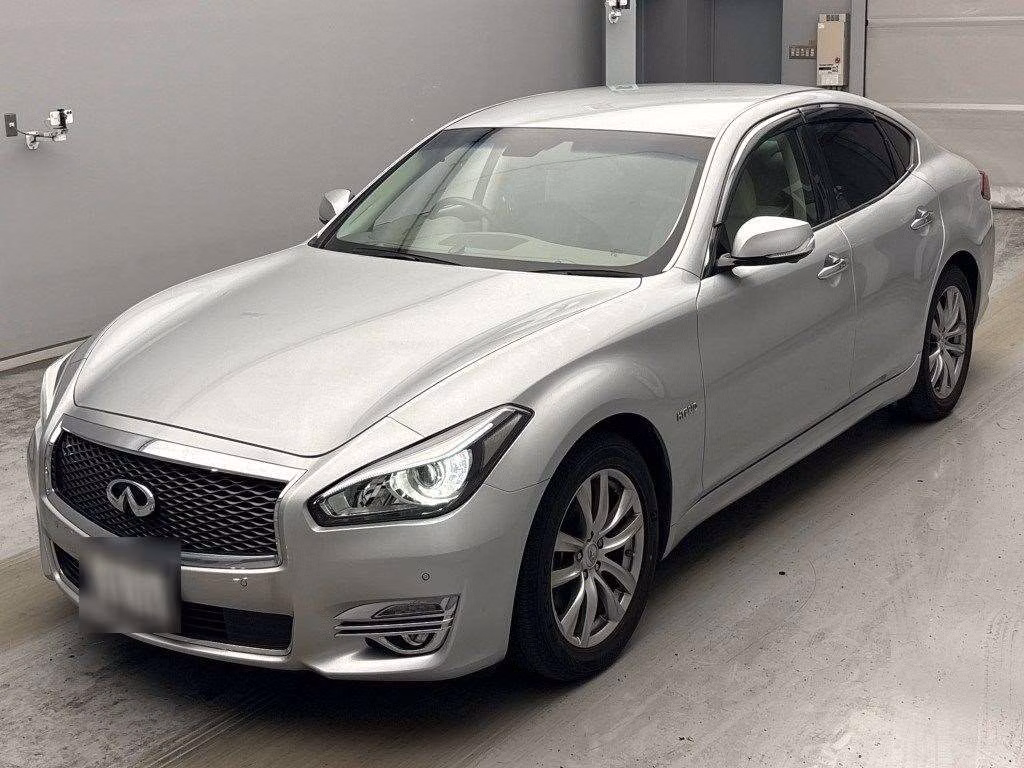 Nissan Fuga