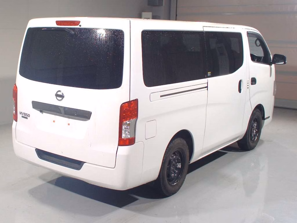 NISSAN NV350 CARAVAN