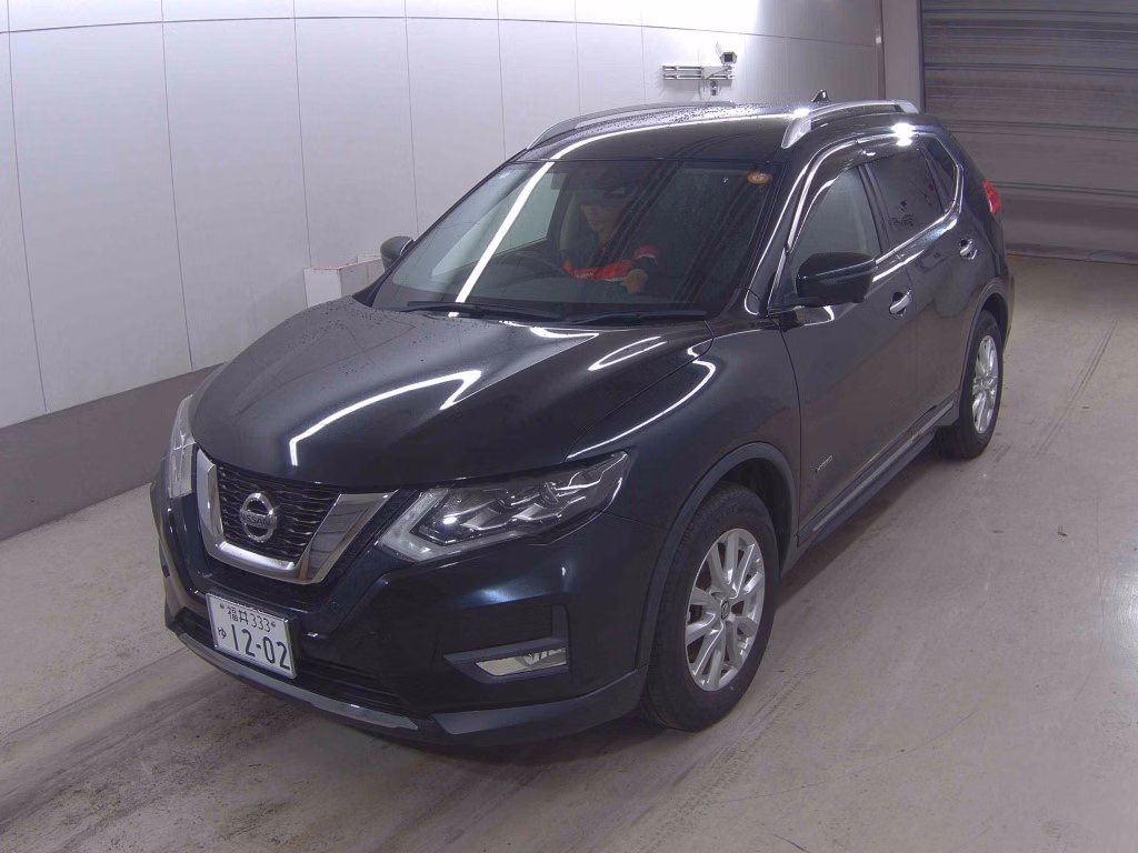 NISSAN X-TRAIL