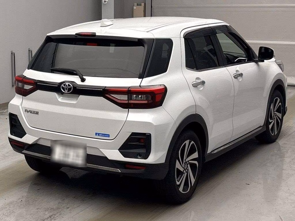 TOYOTA RAIZE
