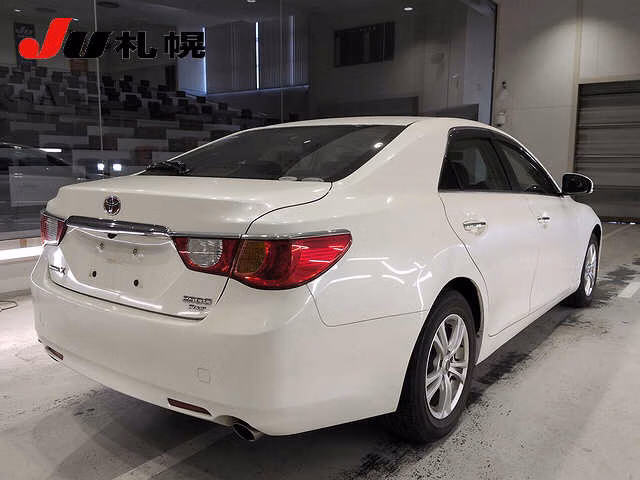 TOYOTA MARK X