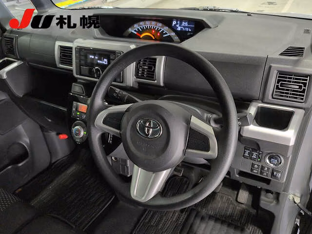 TOYOTA PIXIS MEGA