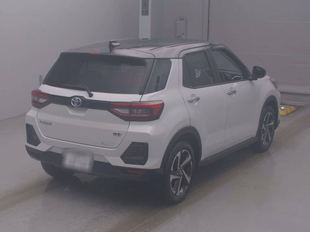 TOYOTA RAIZE