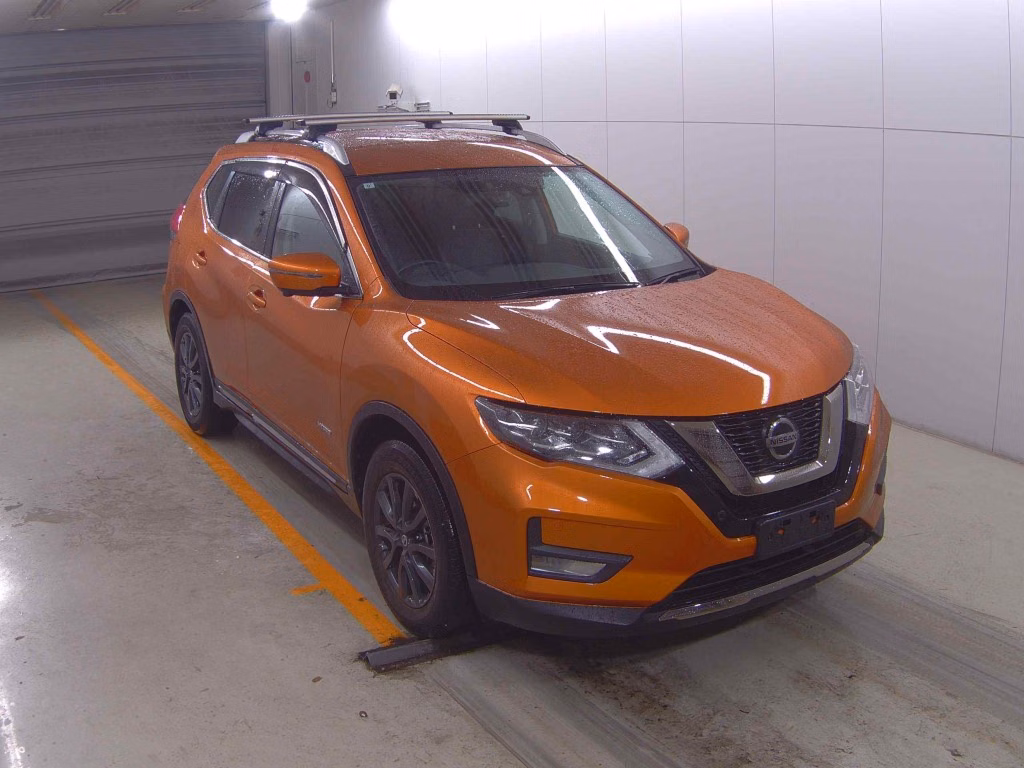 NISSAN X-TRAIL