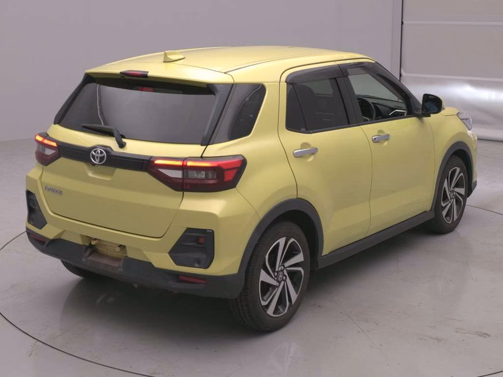 TOYOTA RAIZE