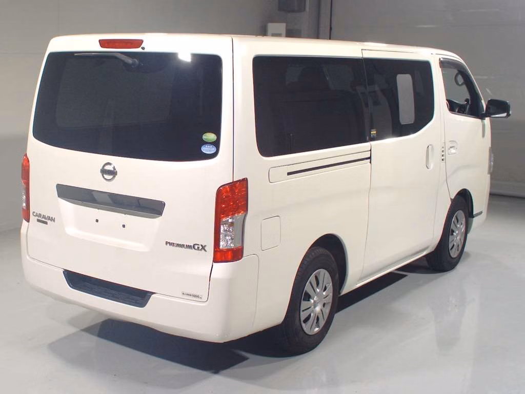 NISSAN NV350 CARAVAN