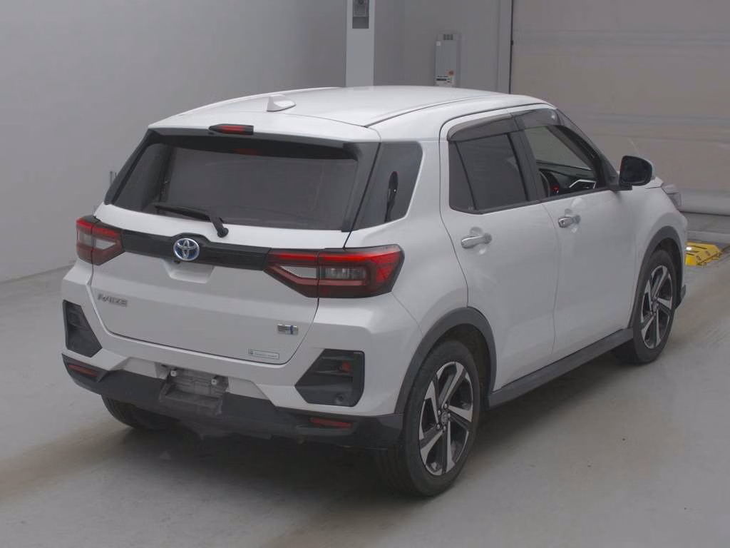 TOYOTA RAIZE