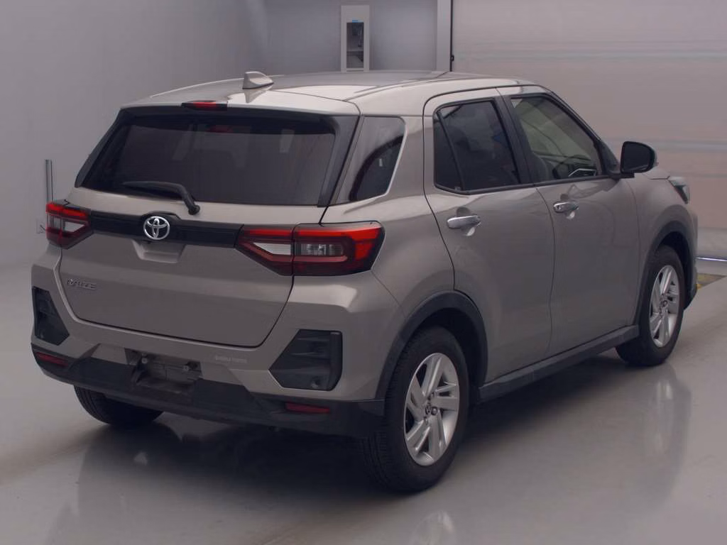TOYOTA RAIZE