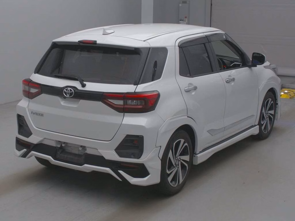 TOYOTA RAIZE