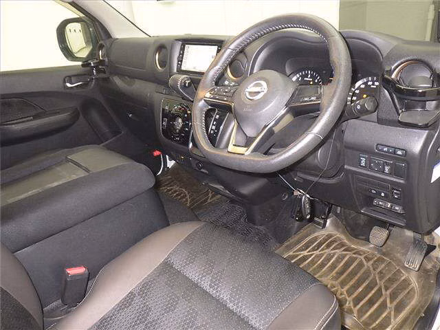NISSAN CARAVAN