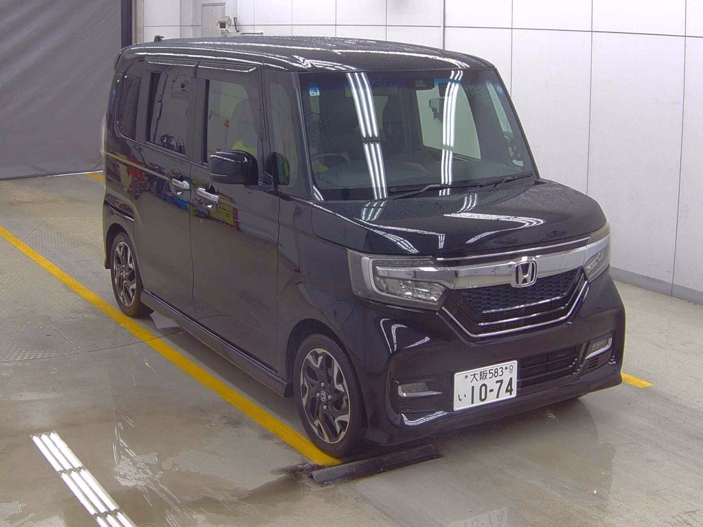 HONDA N-BOX