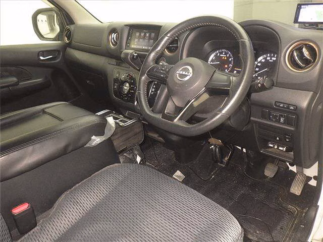 NISSAN CARAVAN