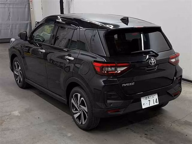 TOYOTA RAIZE