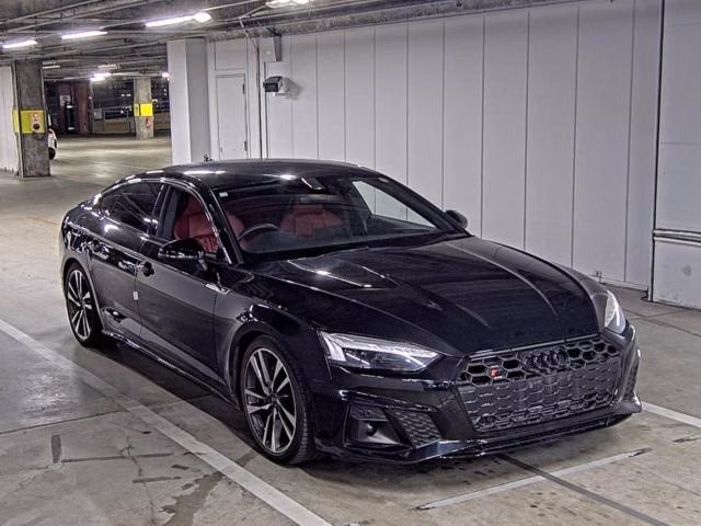AUDI S5