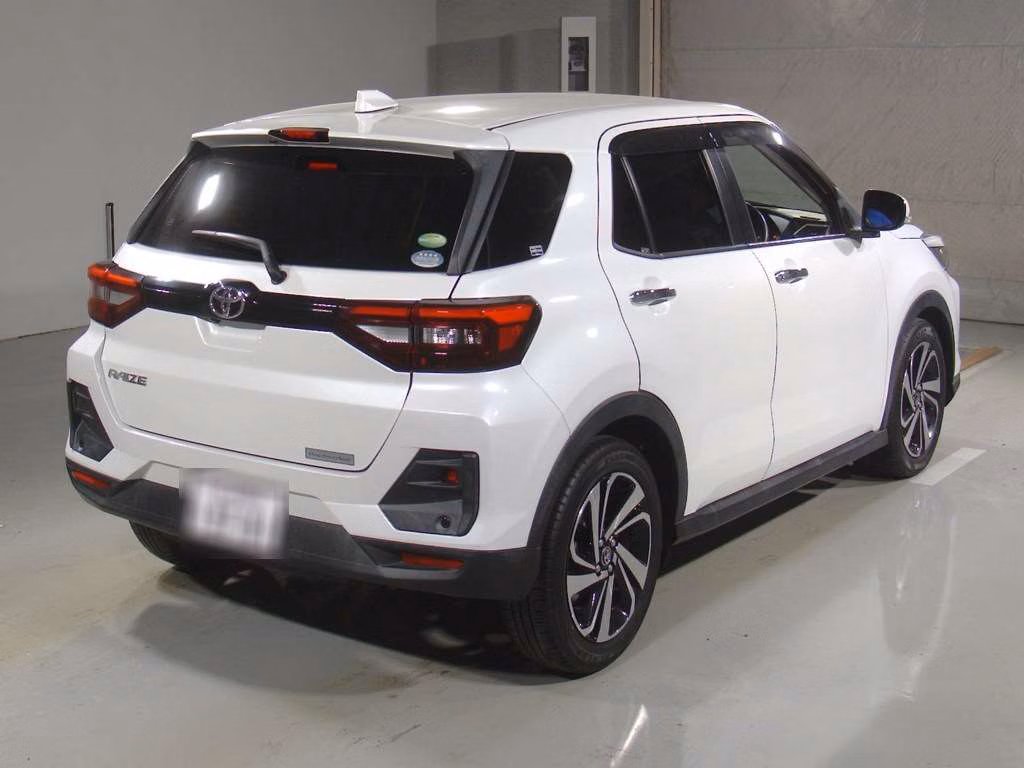 TOYOTA RAIZE