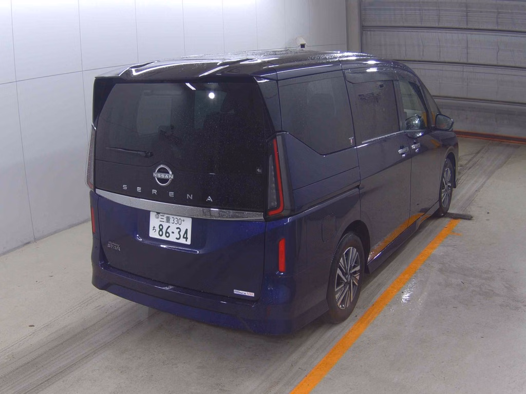 NISSAN SERENA