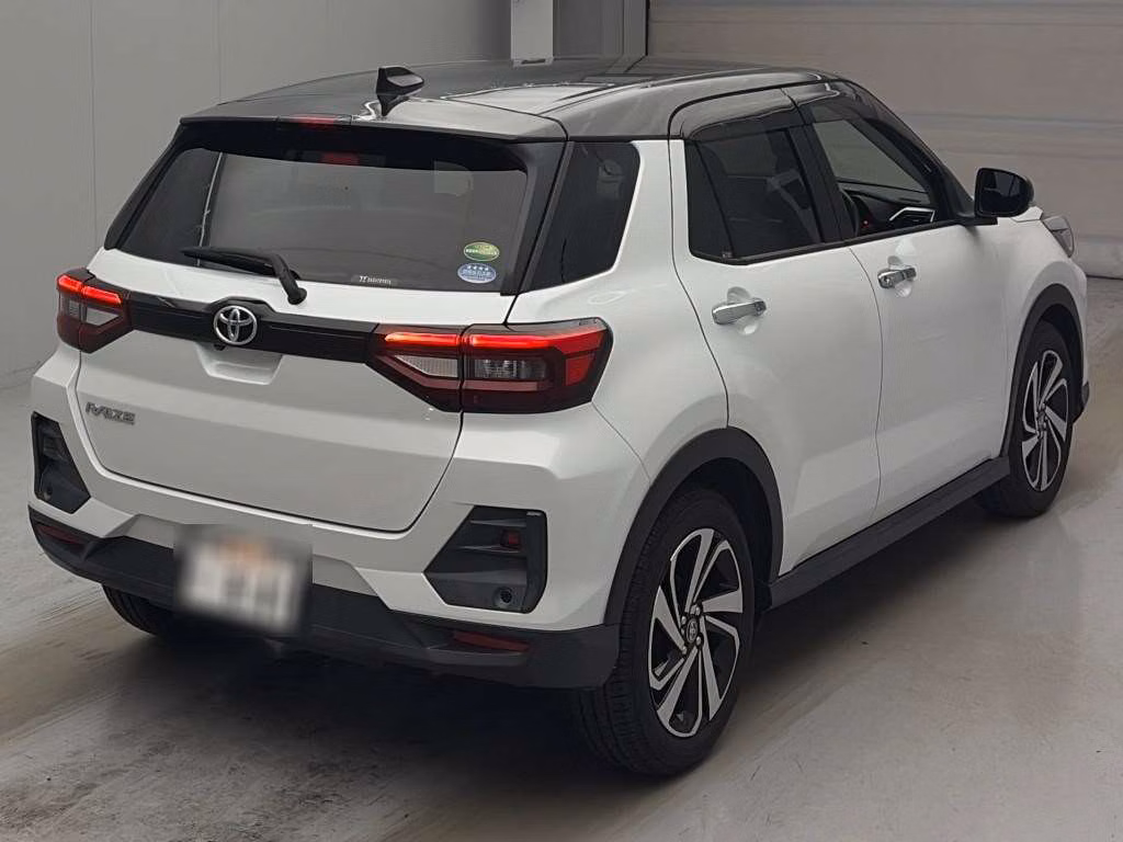 TOYOTA RAIZE