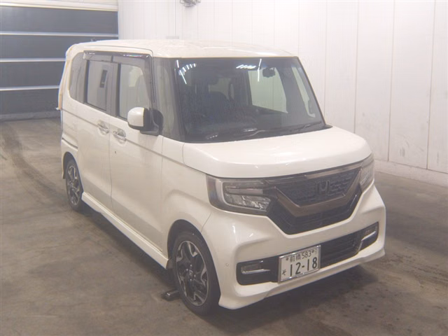 HONDA N-BOX