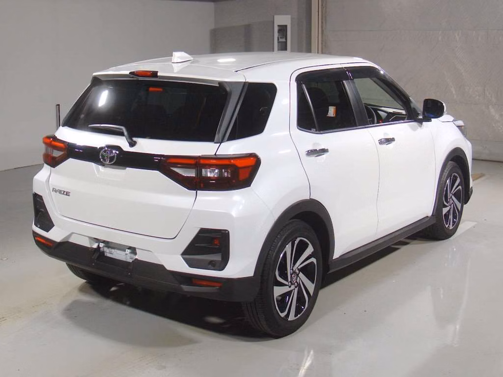 TOYOTA RAIZE