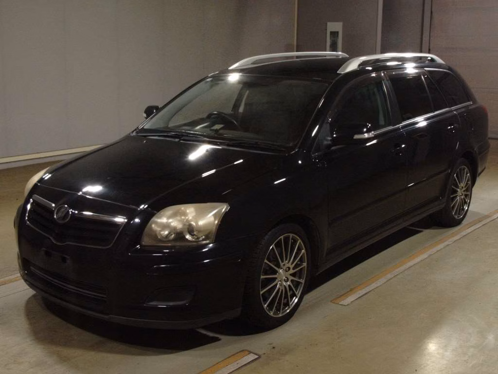 TOYOTA AVENSIS