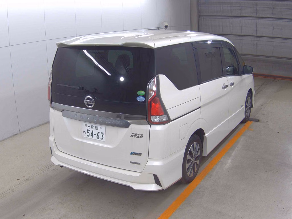 NISSAN SERENA