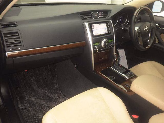 TOYOTA MARK X
