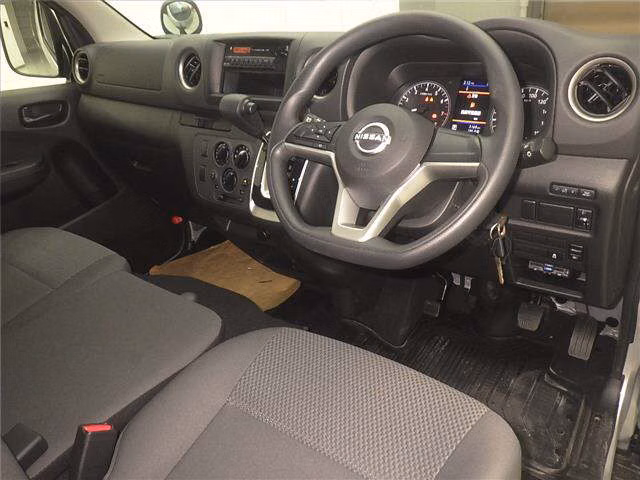 NISSAN CARAVAN