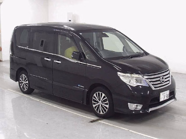 NISSAN SERENA