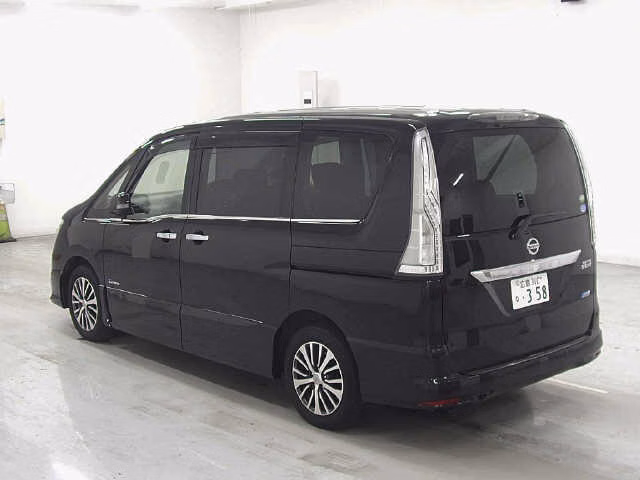 NISSAN SERENA