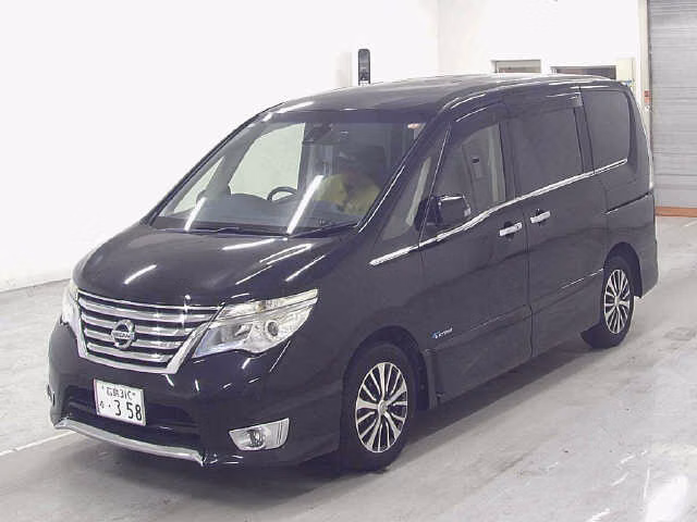 NISSAN SERENA