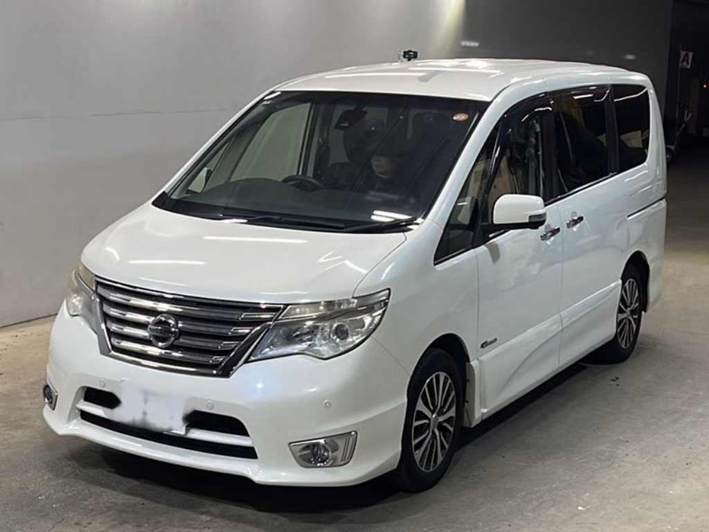 NISSAN SERENA