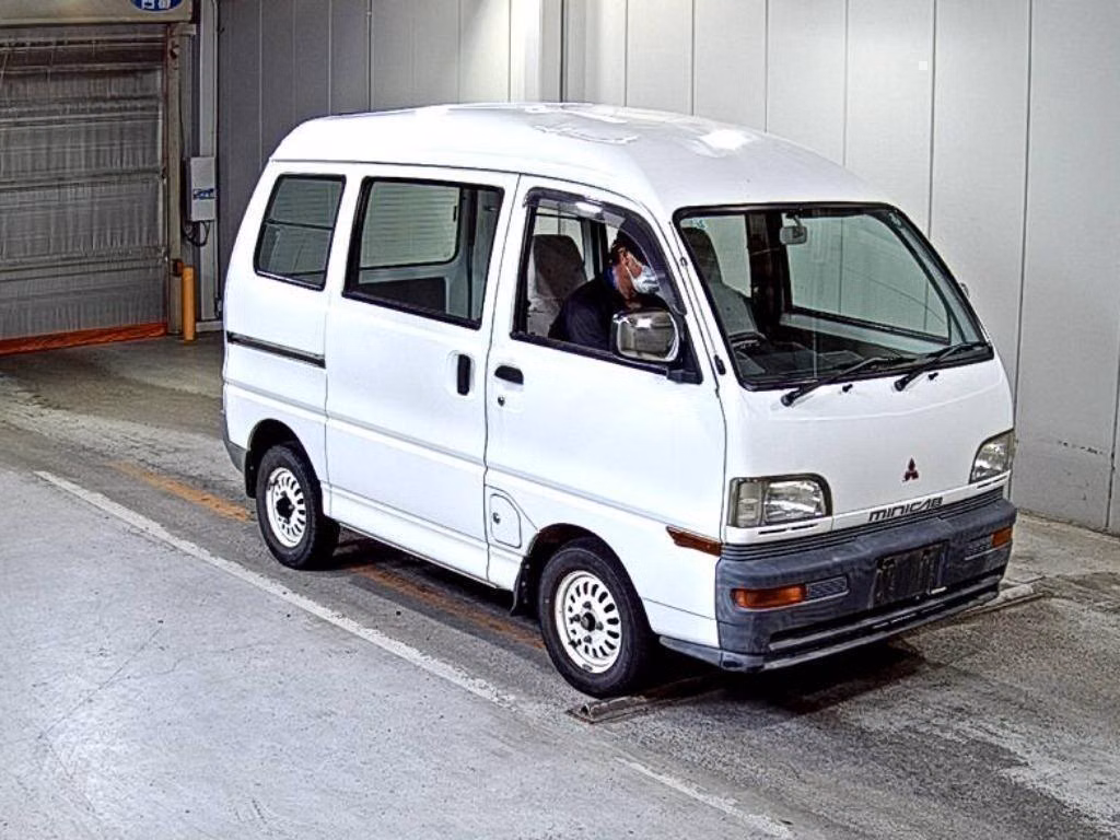 Mitsubishi Minicab