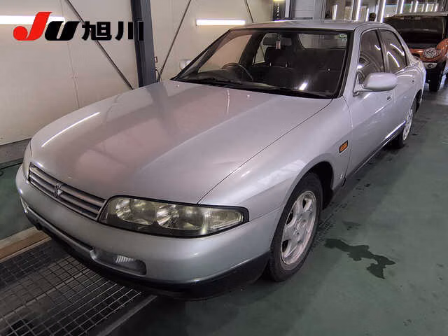 Nissan Skyline, HR33, ENR33, ER33, ECR33