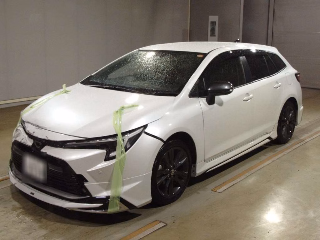 Toyota Corolla, ZWE219W, ZWE215W, MZEA17W