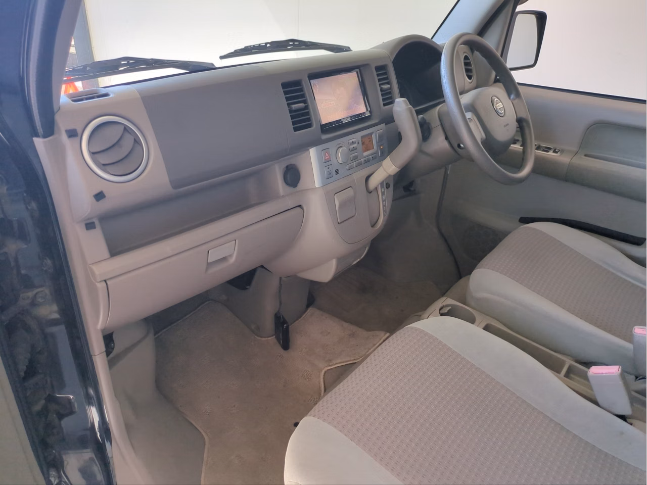 Nissan NV100 Clipper, DR64W
